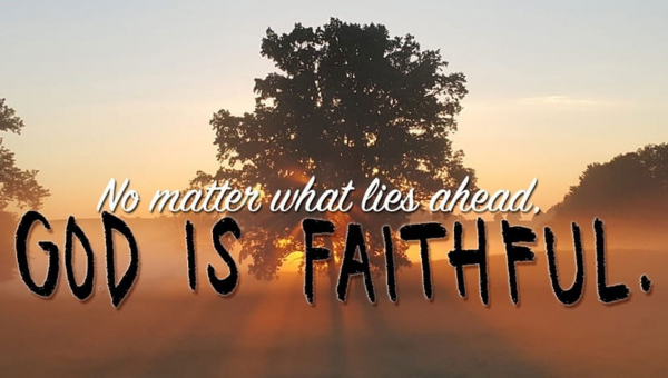 Бог стає табором довколо нас назавжди